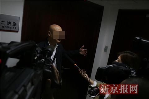 受害者被活埋后生还 两人涉嫌五起劫案藏匿十年受审